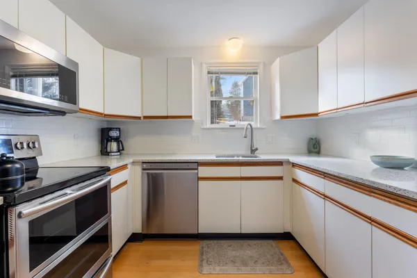 $899,900 | 14 Valleybrook Road, Unit 14, Ogunquit, ME 03907