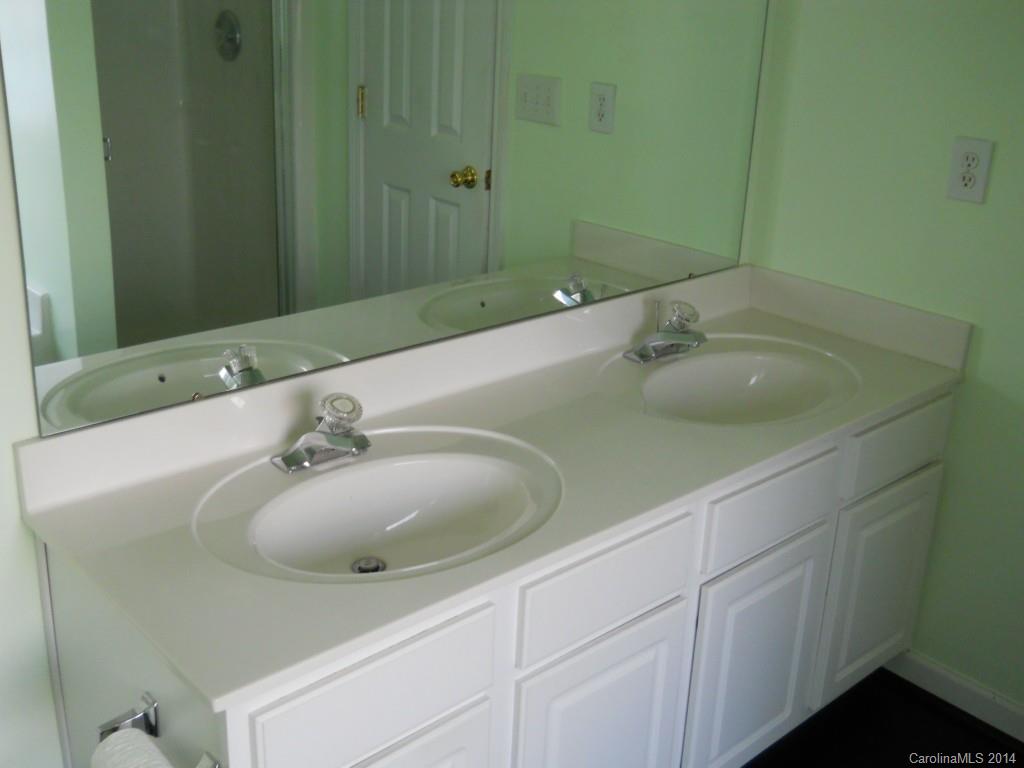 11350 Pointer Ridge Drive Charlotte, NC 28214 - Photo 14 of 22