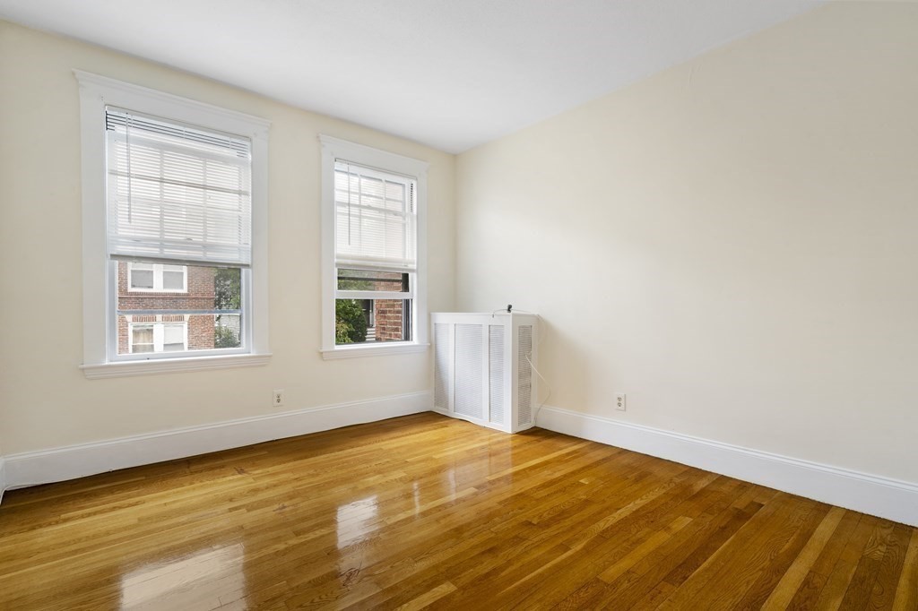 120 Sutherland Road, Unit 6 Boston, MA 02135 - Photo 4 of 13
