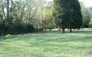 495 Griggs Road Clover, SC 29710 - Photo 4 of 16 Gallery Image 4