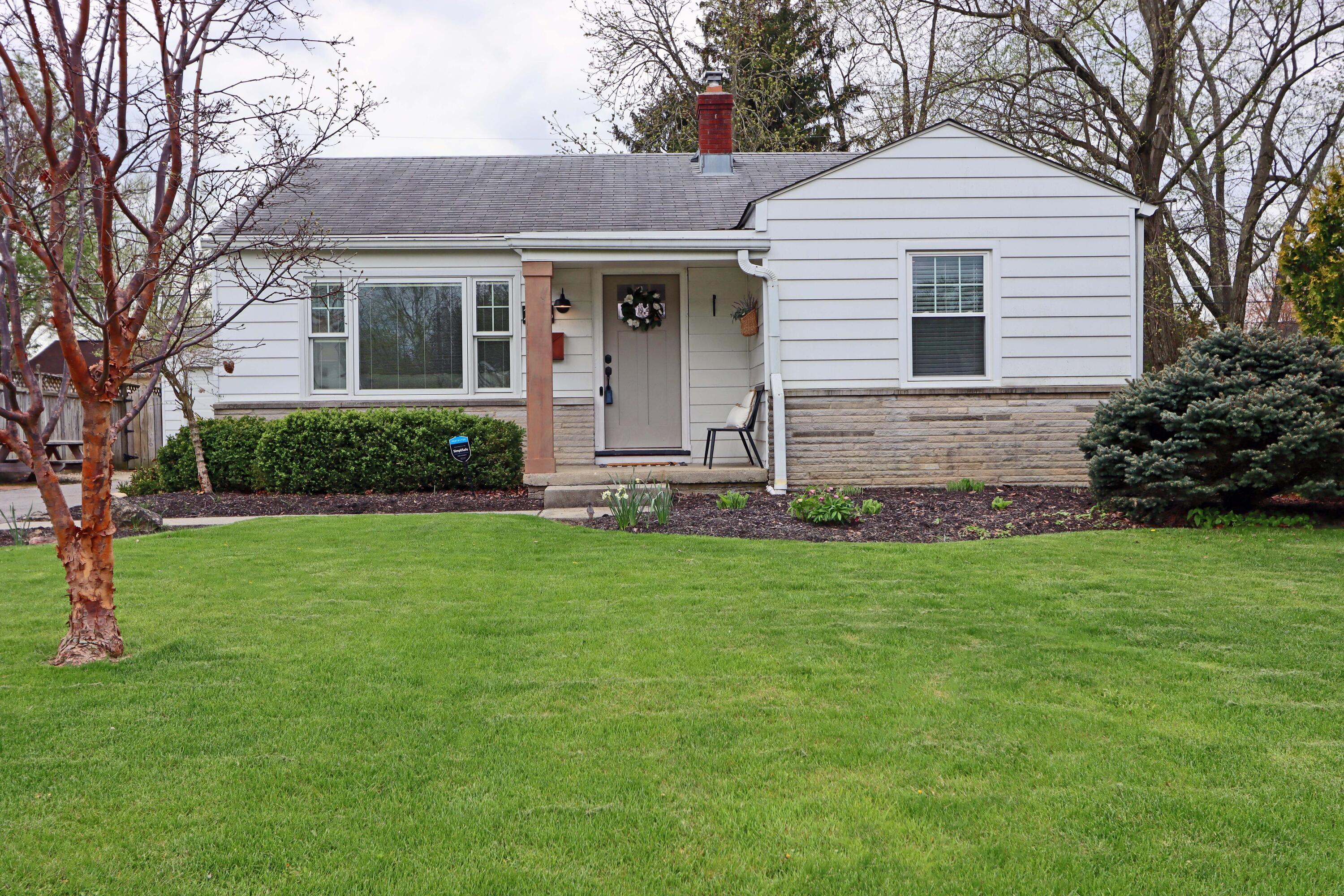 2353 Shrewsbury Rd