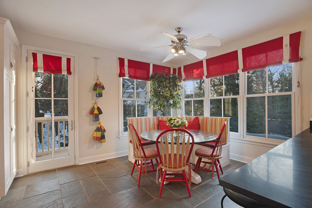 2 Old Green Bay Road Winnetka, IL 60093 - Photo 9 of 25