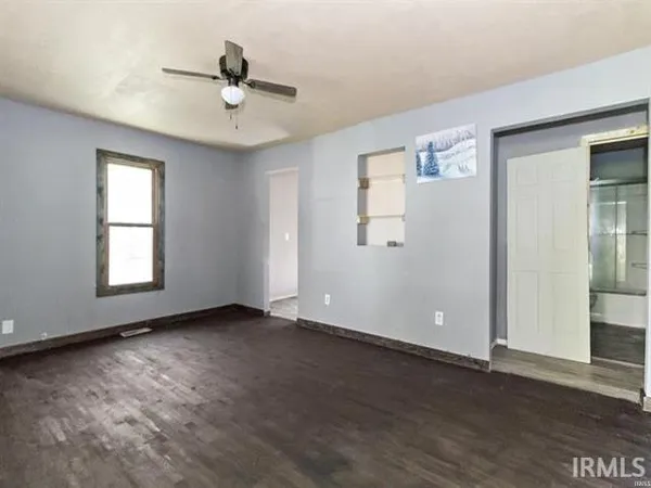 $51,999 | 2807 South Nebraska Street, Marion, IN 46953