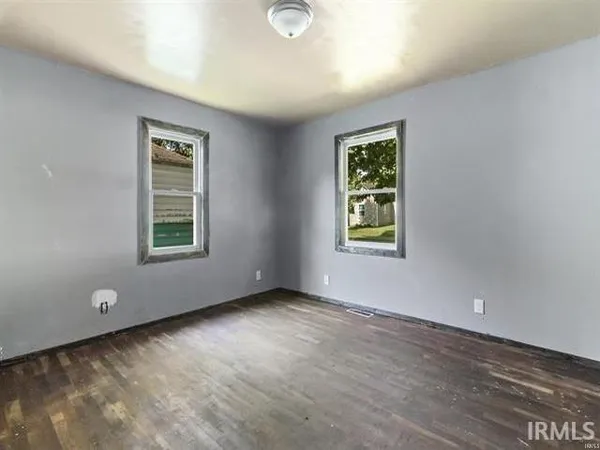 $51,999 | 2807 South Nebraska Street, Marion, IN 46953