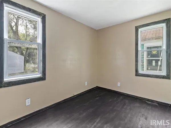 $51,999 | 2807 South Nebraska Street, Marion, IN 46953
