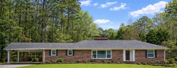 $299,900 | 303 Oakland Drive, LaFayette, GA 30728
