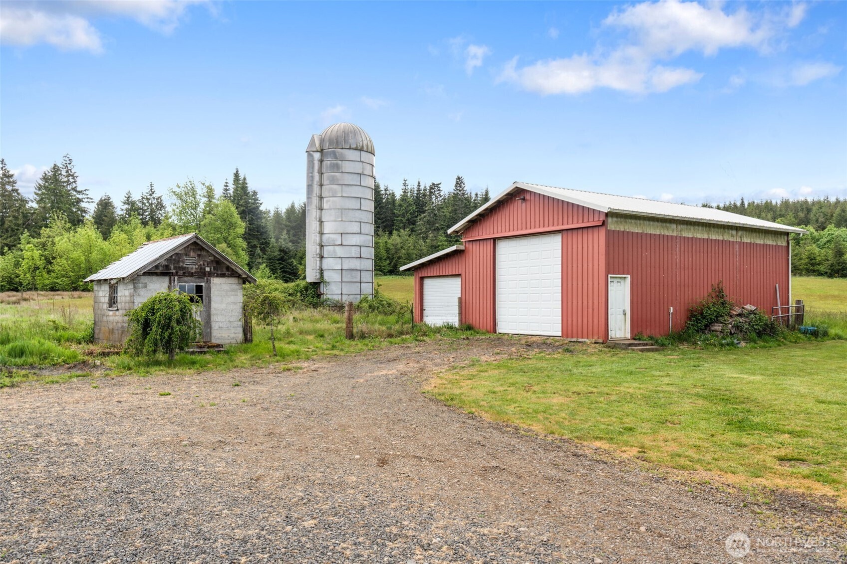 2163 Wildwood Road Curtis, WA 98538 - Photo 28 of 36 a house with garden in front of it