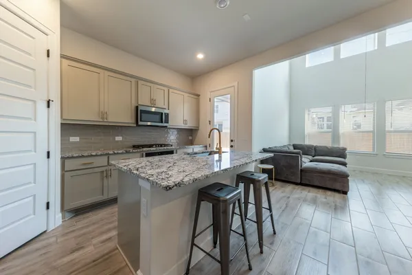 $2,800 | 2812 Sebring Circle, Austin, TX 78747