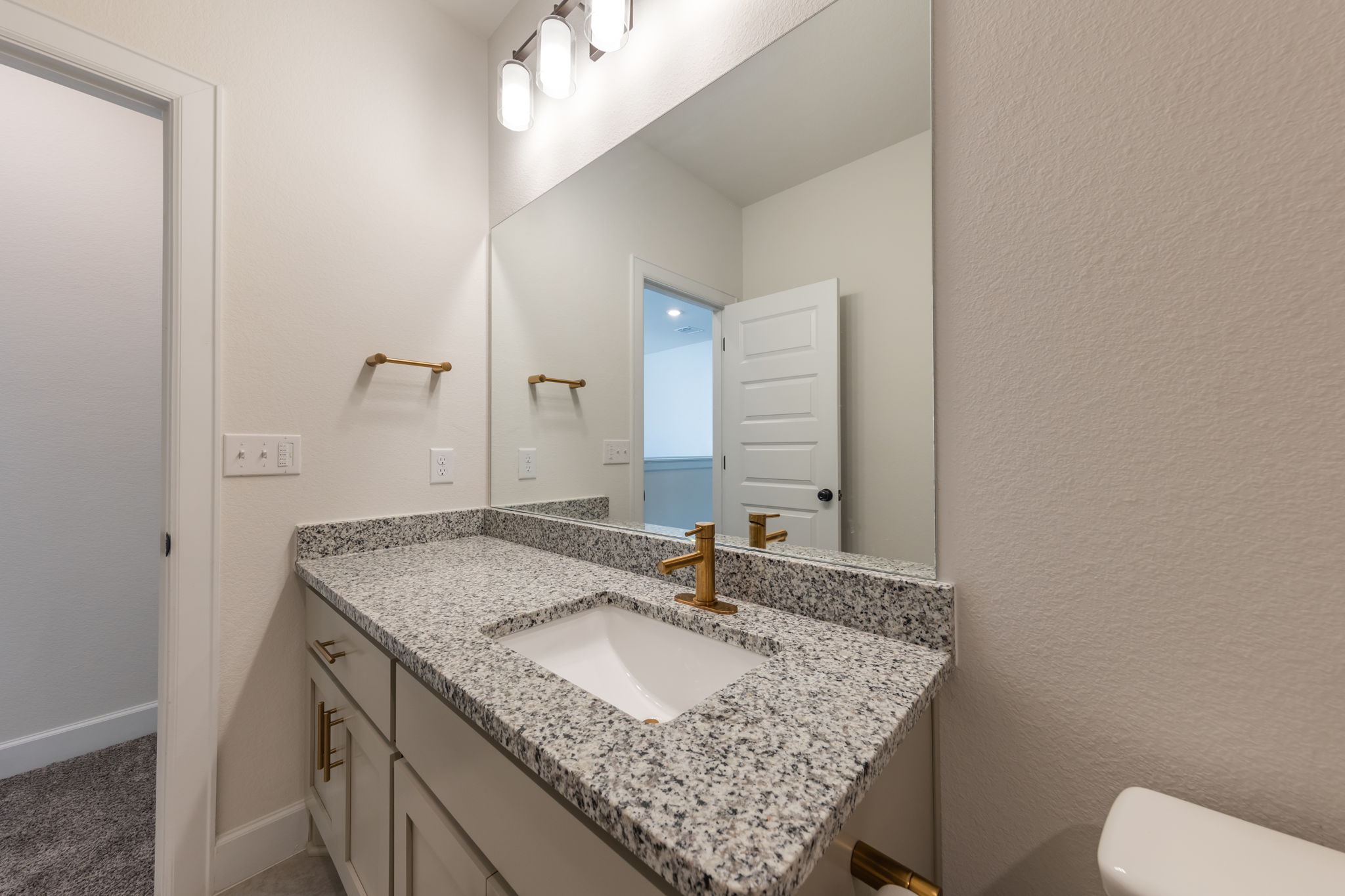 2812 Sebring Circle Austin, TX 78747 - Photo 35 of 40