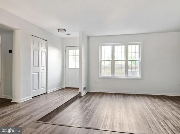 $2,300 | 1468 Lowell Court, Crofton, MD 21114