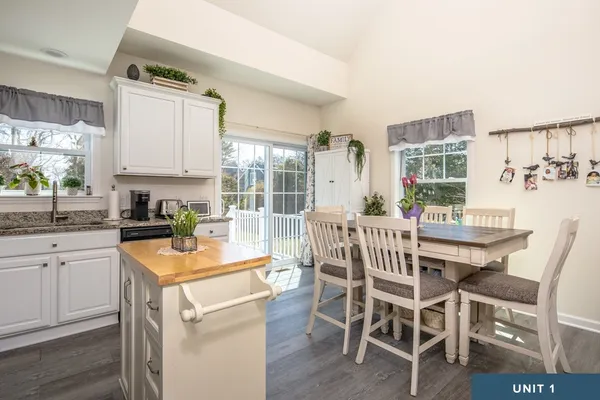 $1,395,000 | 78-82 Church Street, Mattapoisett, MA 02739