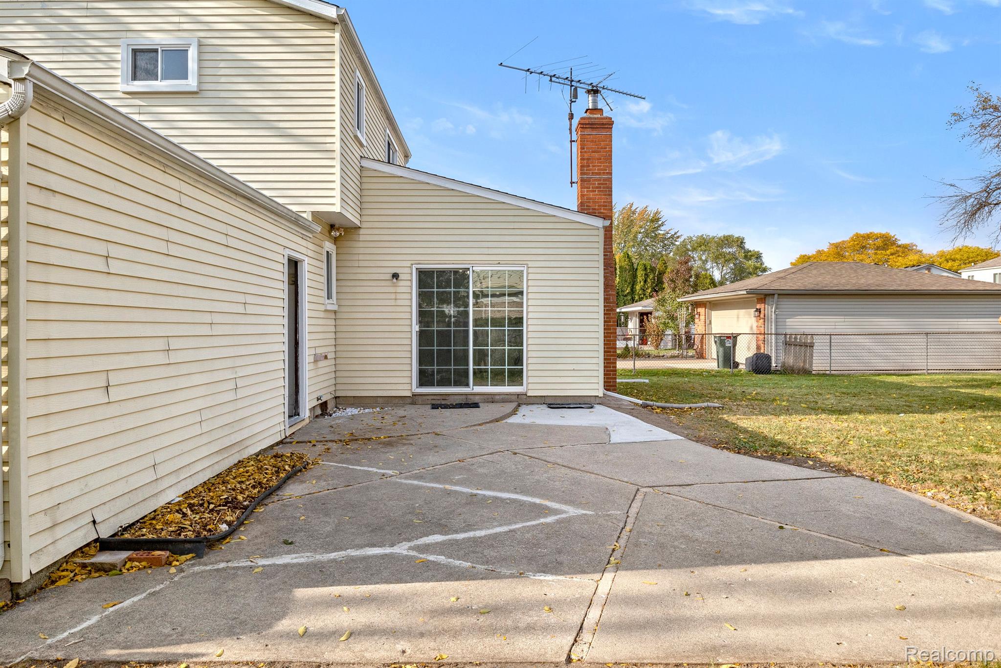 39760 Coronation Road Canton, MI 48188 - Photo 37 of 41 Gallery Image 37