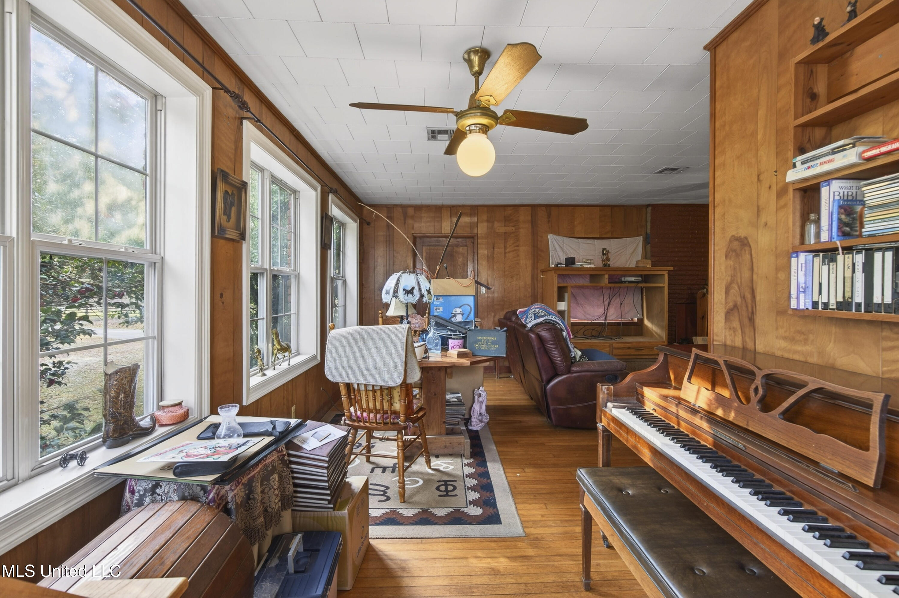 14266 John Clark Road Gulfport, MS 39503 - Photo 14 of 50 13