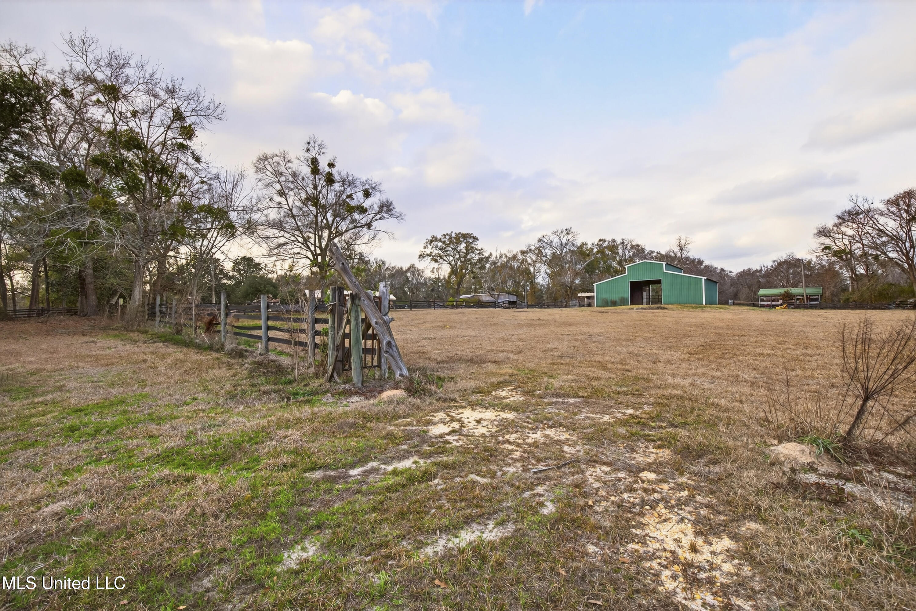 14266 John Clark Road Gulfport, MS 39503 - Photo 37 of 50 36