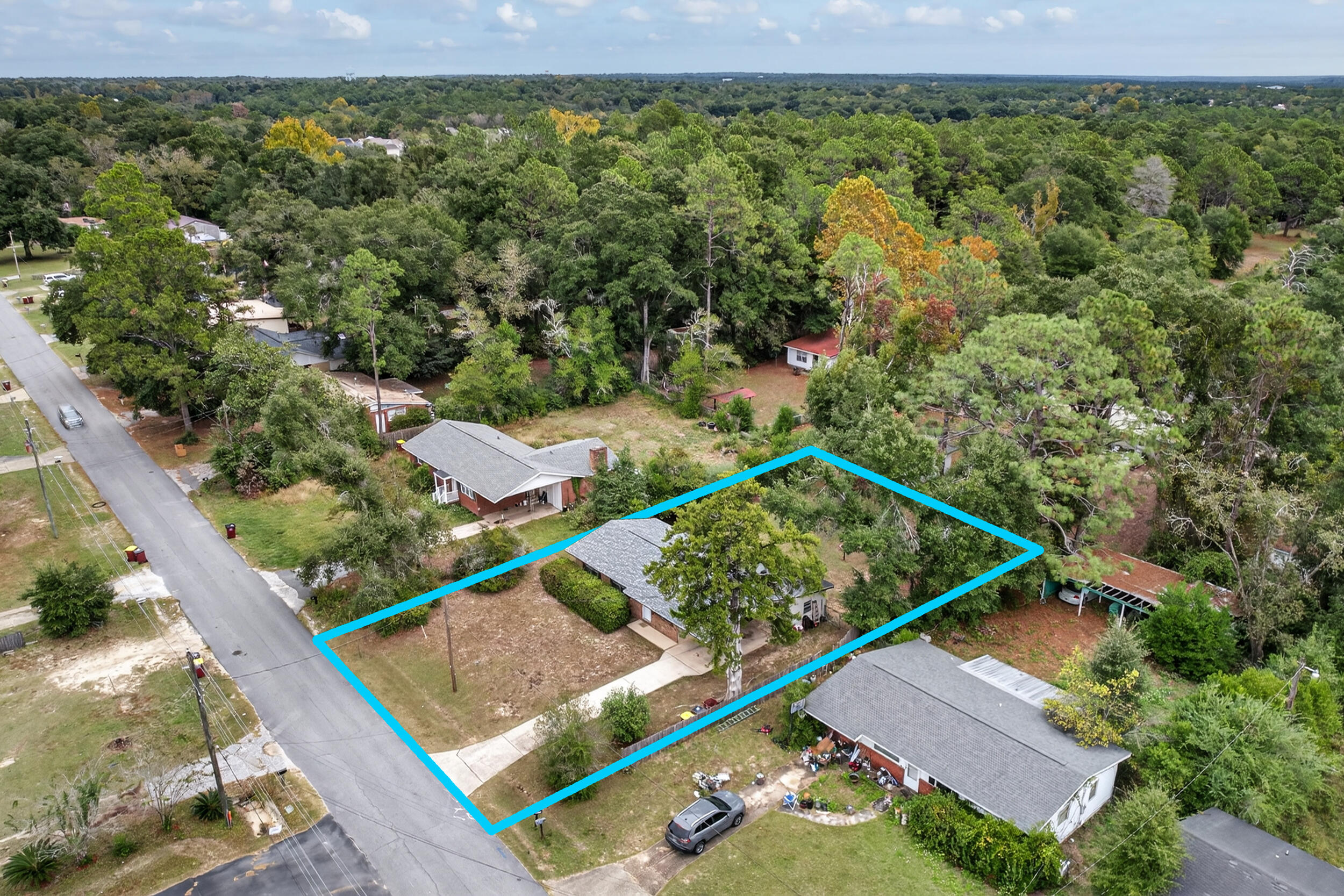 313 Brackin Street, Unit A Crestview, FL 32539 - Photo 3 of 28