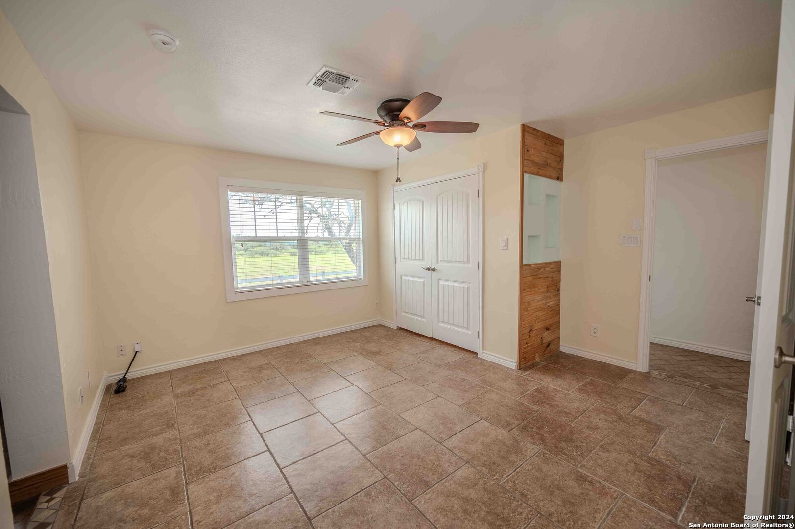 327 Otto Eckhardt Road Fredericksburg, TX 78624 - Photo 23 of 47