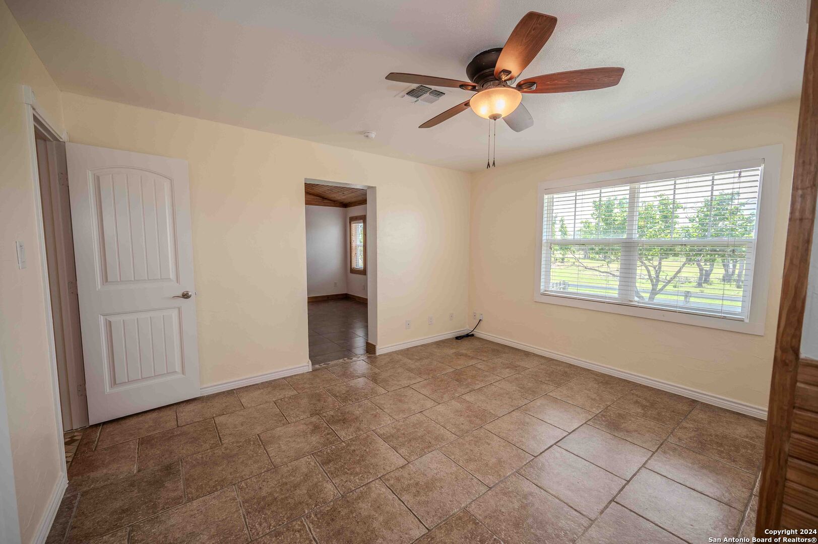 327 Otto Eckhardt Road Fredericksburg, TX 78624 - Photo 24 of 47