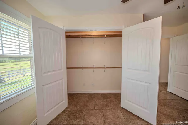 $4,500 | 327 Otto Eckhardt Road, Fredericksburg, TX 78624