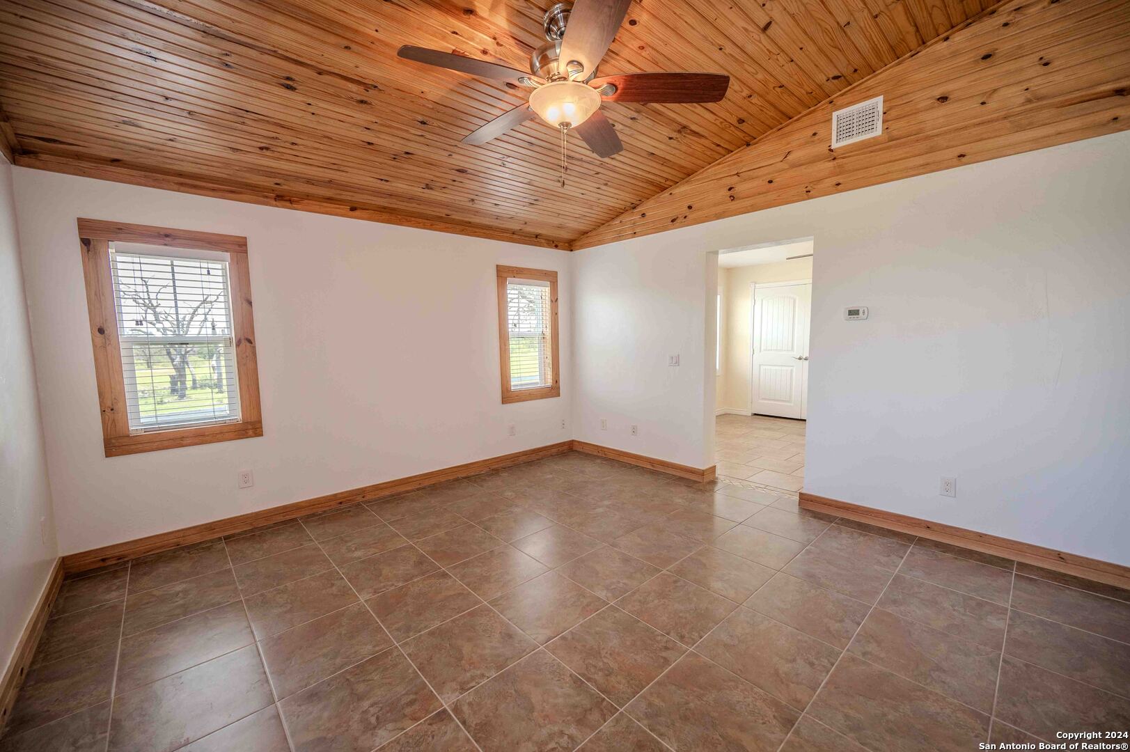 327 Otto Eckhardt Road Fredericksburg, TX 78624 - Photo 33 of 47