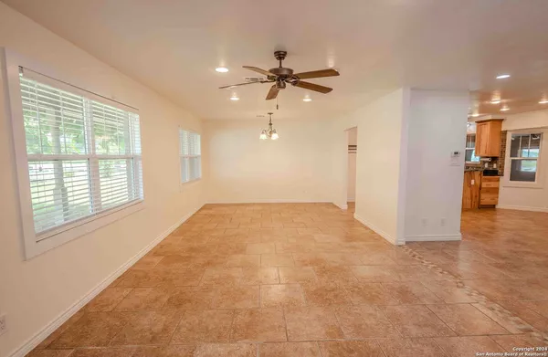 $4,500 | 327 Otto Eckhardt Road, Fredericksburg, TX 78624