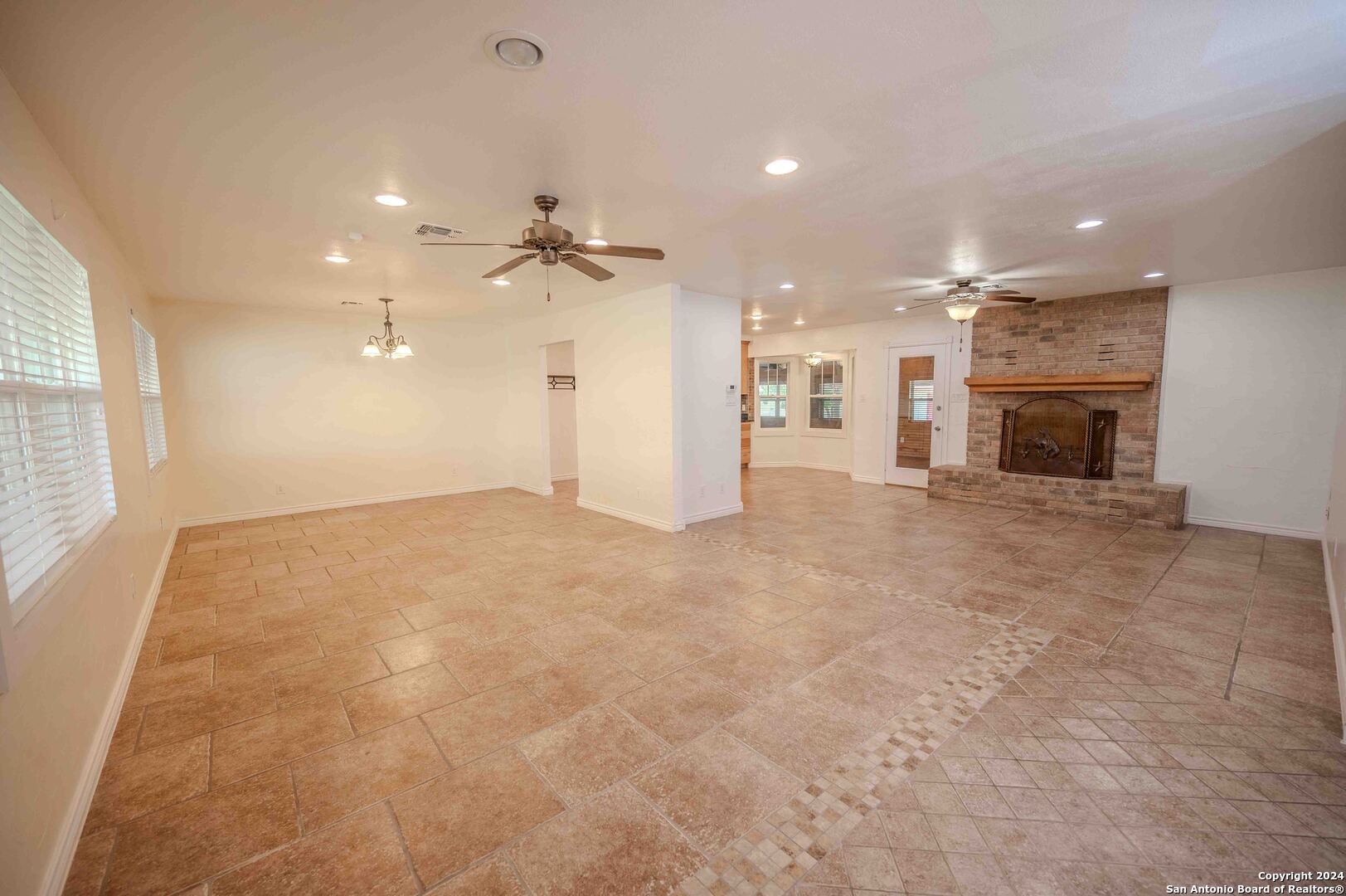 327 Otto Eckhardt Road Fredericksburg, TX 78624 - Photo 9 of 47