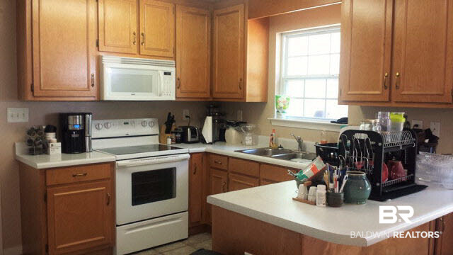 11550 Miller Lane Grand Bay, AL 36541 - Photo 9 of 16