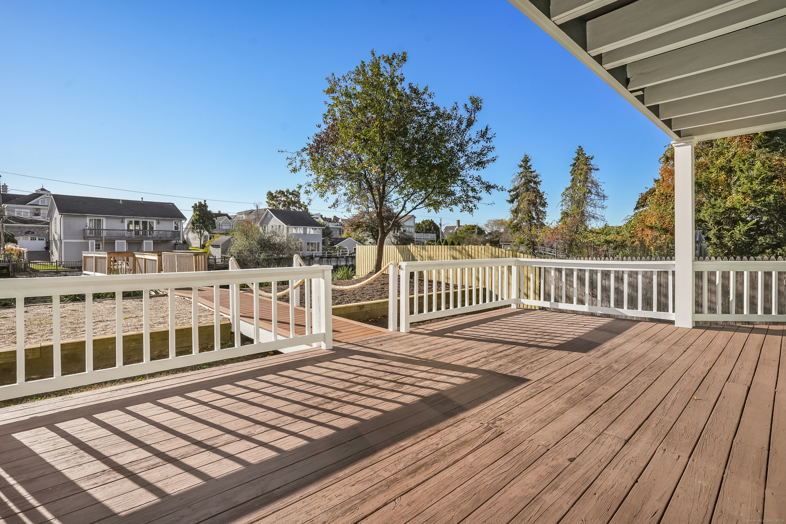 87 Old Dam Road Fairfield, CT 06824 - Photo 16 of 39