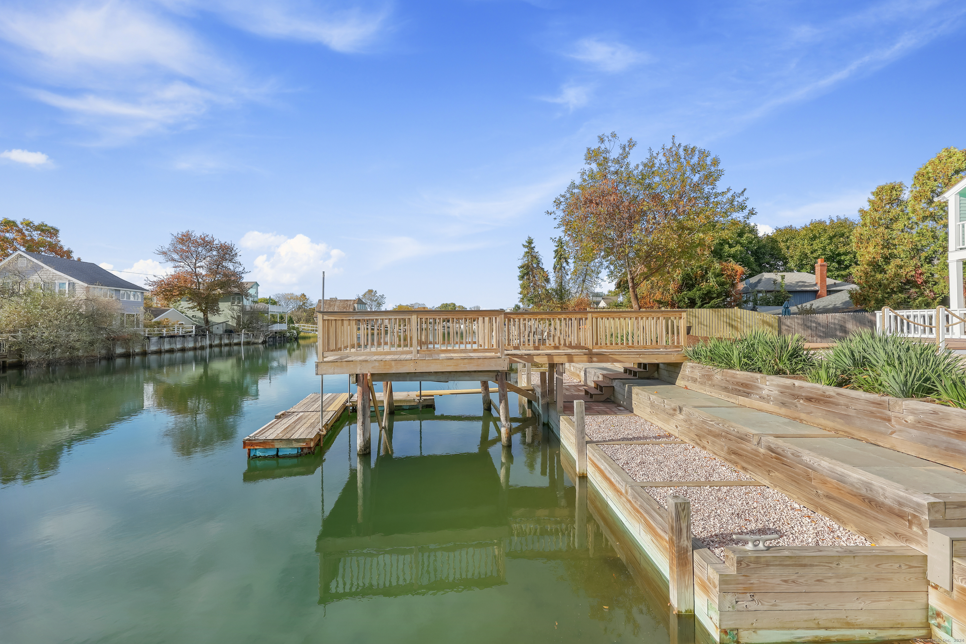 87 Old Dam Road Fairfield, CT 06824 - Photo 33 of 39