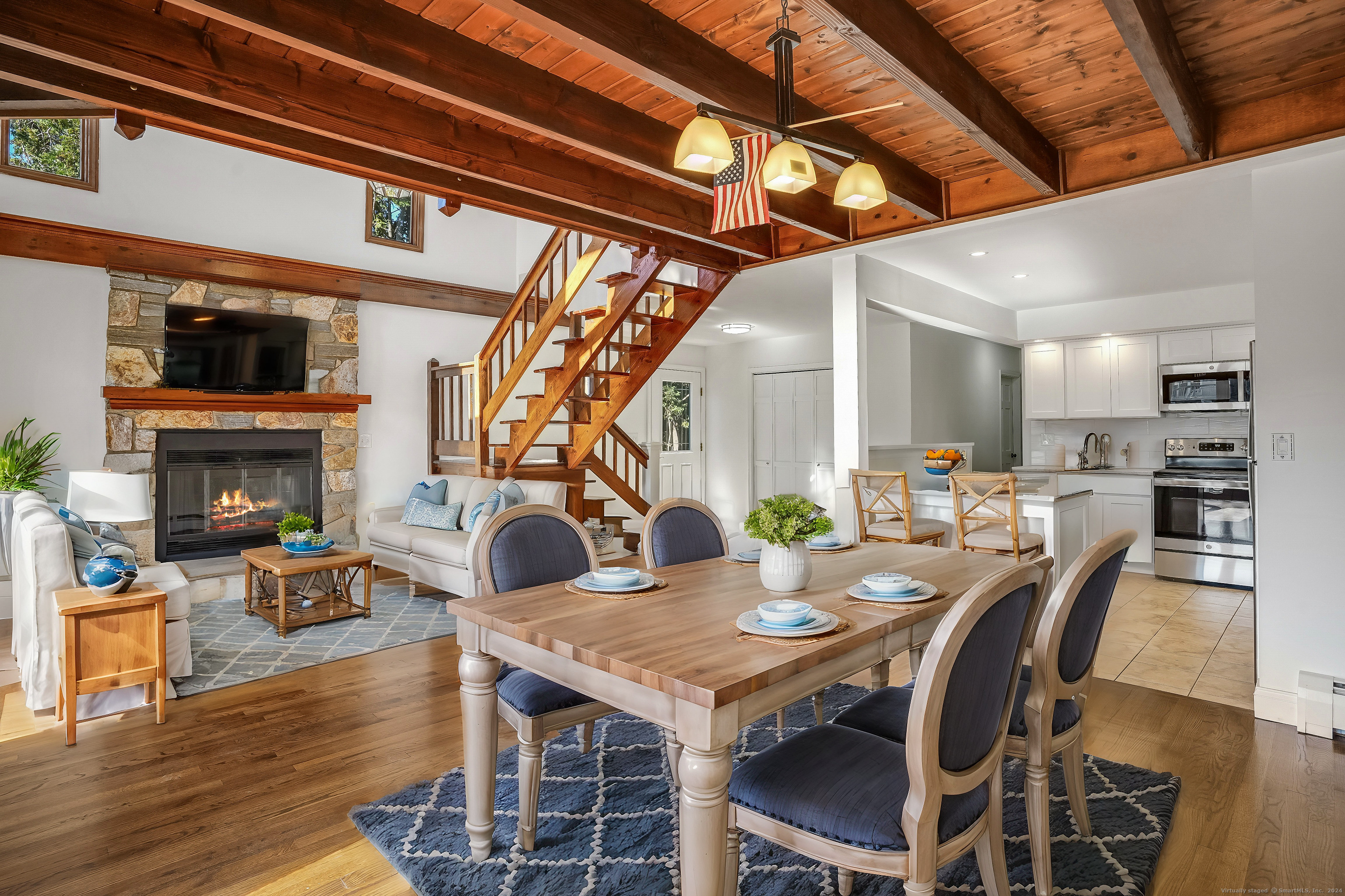 87 Old Dam Road Fairfield, CT 06824 - Photo 7 of 39