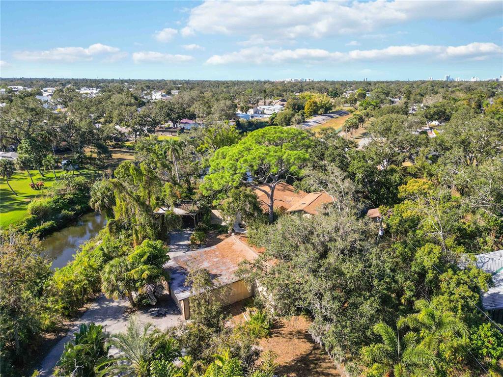 860 South Beneva Road Sarasota, FL 34232 - Photo 40 of 64