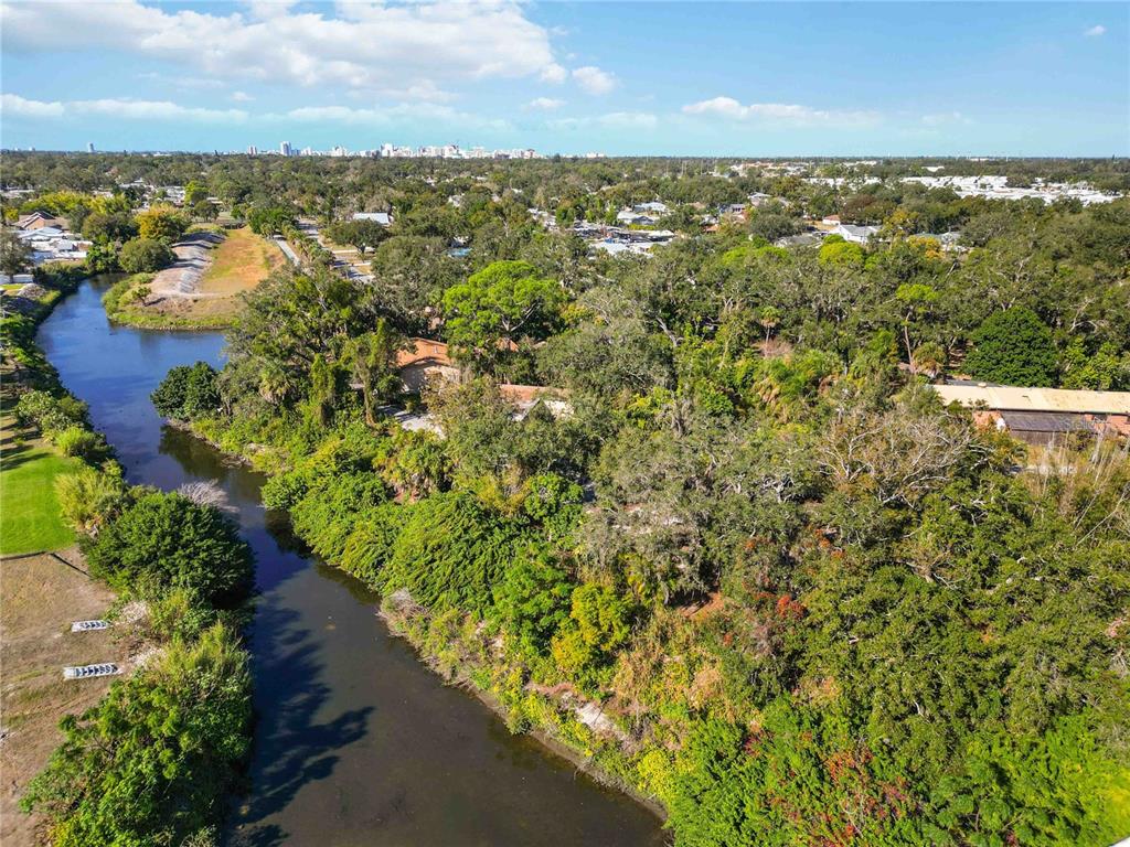 860 South Beneva Road Sarasota, FL 34232 - Photo 52 of 64