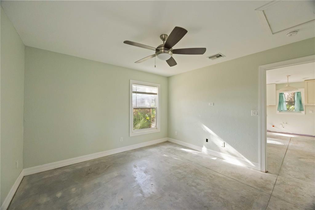860 South Beneva Road Sarasota, FL 34232 - Photo 60 of 64 a view of an empty room with a window