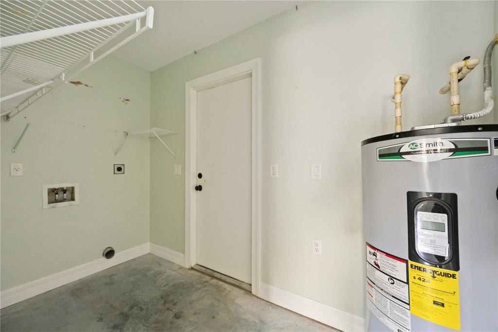 860 South Beneva Road Sarasota, FL 34232 - Photo 64 of 64 a view of an entryway with wooden floor