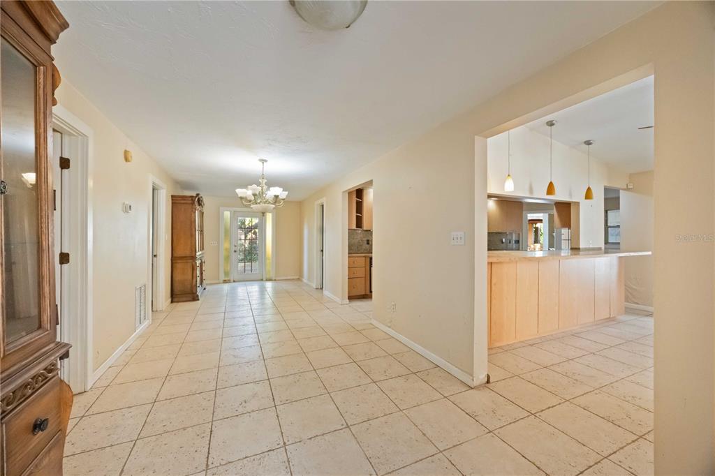 860 South Beneva Road Sarasota, FL 34232 - Photo 10 of 64