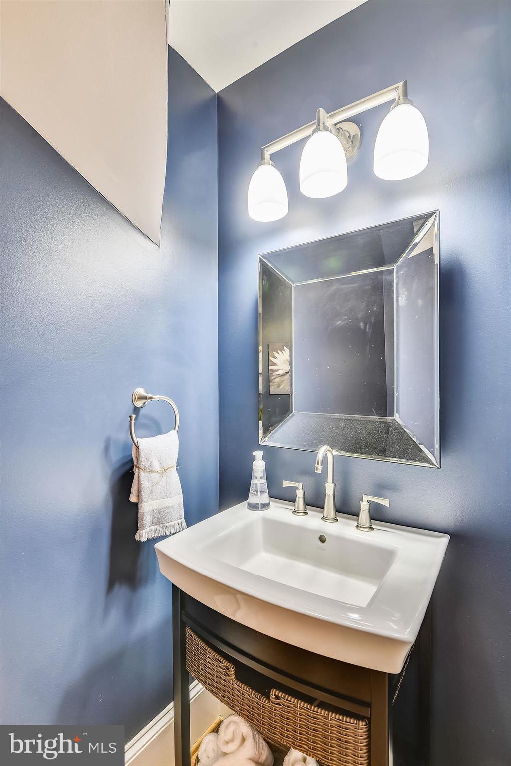 3531 Old Trail Road Edgewater, MD 21037 - Photo 21 of 78 1/2 Bath on Main Level