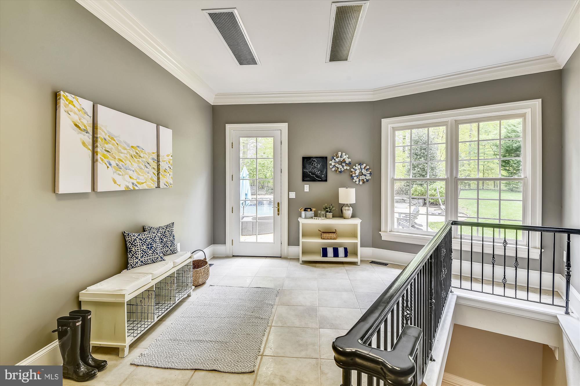 3531 Old Trail Road Edgewater, MD 21037 - Photo 26 of 78 Mudroom with walk out to Pool