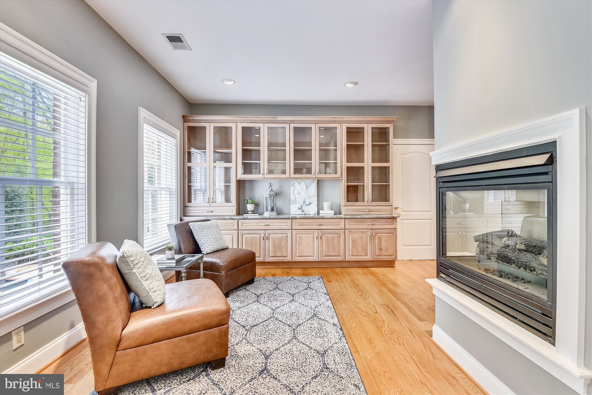 3531 Old Trail Road Edgewater, MD 21037 - Photo 33 of 78 Sitting room w/ gas fireplace in Master