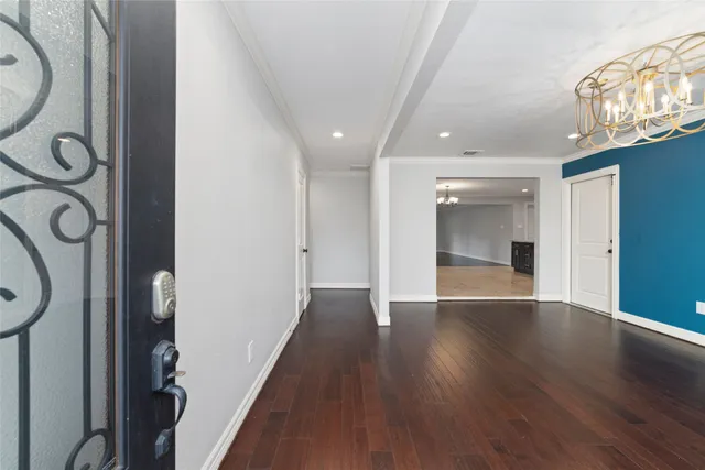 $2,800 | 3815 April Lane, Houston, TX 77092