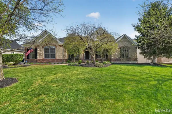 $775,000 | 412 Marine Terrace, Lake St. Louis, MO 63367