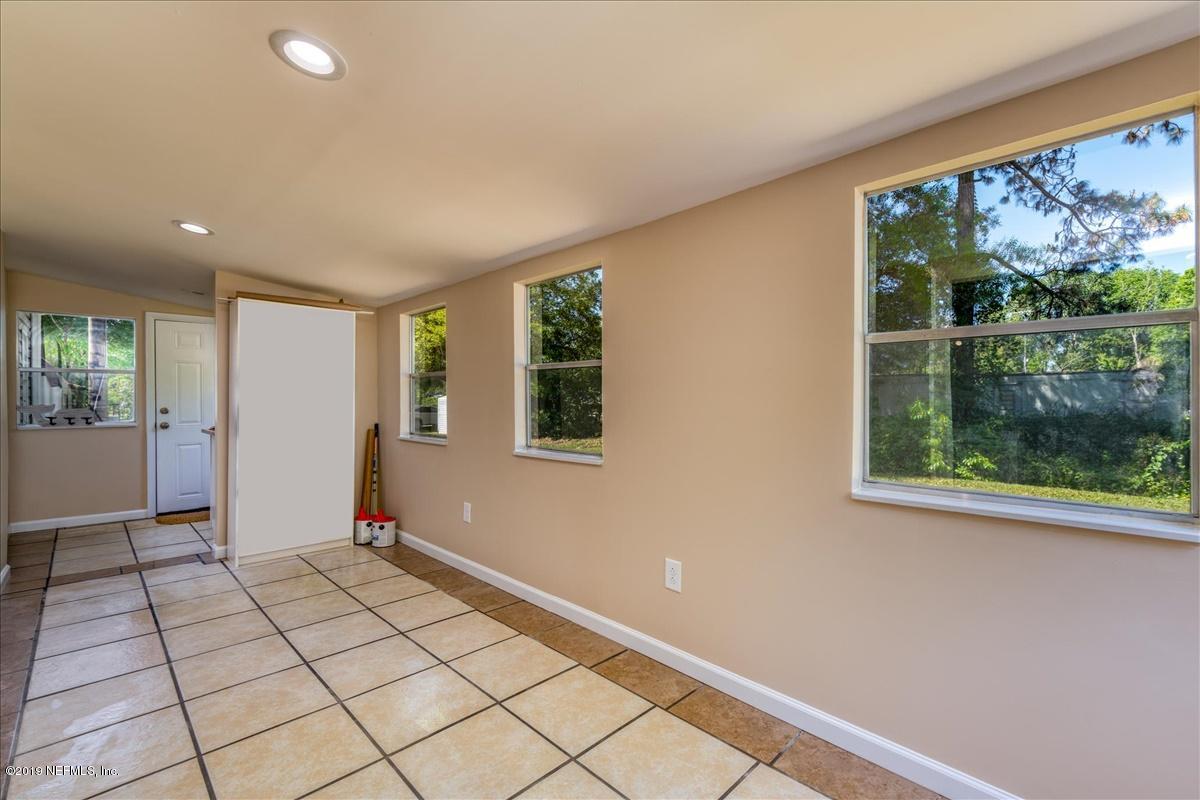 112 Creekside Road Satsuma, FL 32189 - Photo 9 of 22 Bonus / Added Room