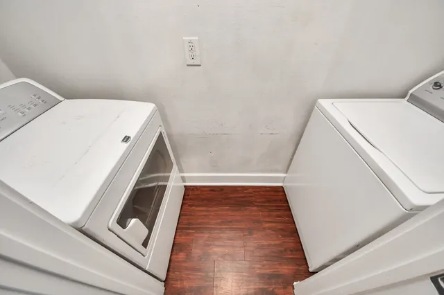 $2,000 | 1536 Kew Garden Drive, Houston, TX 77047