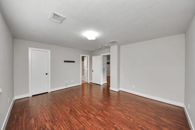 $2,000 | 1536 Kew Garden Drive, Houston, TX 77047