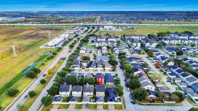 $2,000 | 1536 Kew Garden Drive, Houston, TX 77047