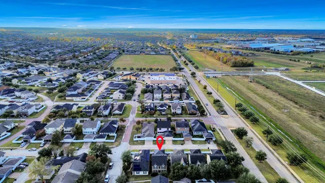 $2,000 | 1536 Kew Garden Drive, Houston, TX 77047