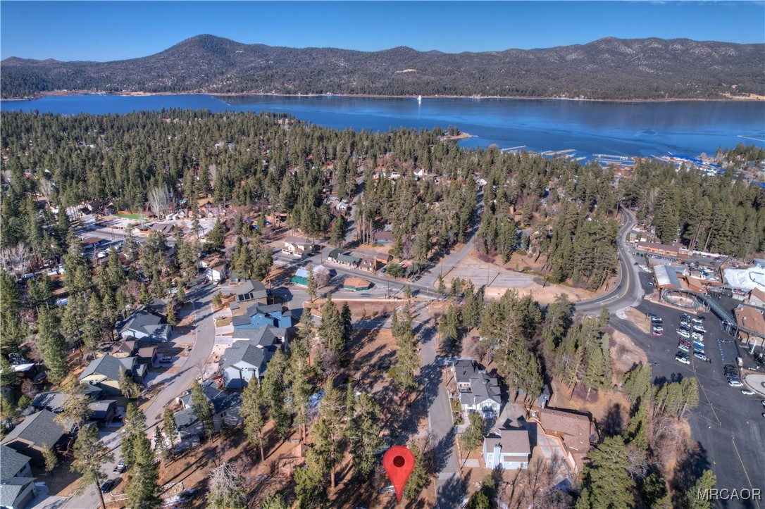 844 Talmadge Road Big Bear Lake, CA 92315 - Photo 5 of 14 a view of a city with mountain