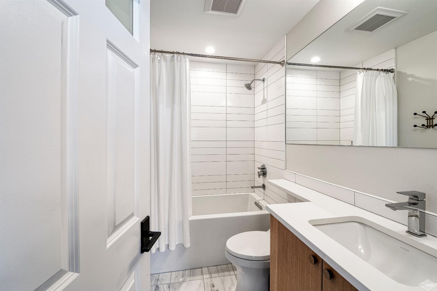 1817 Meadow Ridge Road, Unit 4 Vail, CO 81657 - Photo 18 of 25 Additional Photo