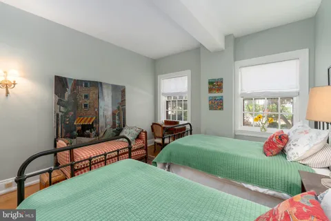 $235,000 | 230 Stony Run Lane, Unit 4G, Baltimore, MD 21210