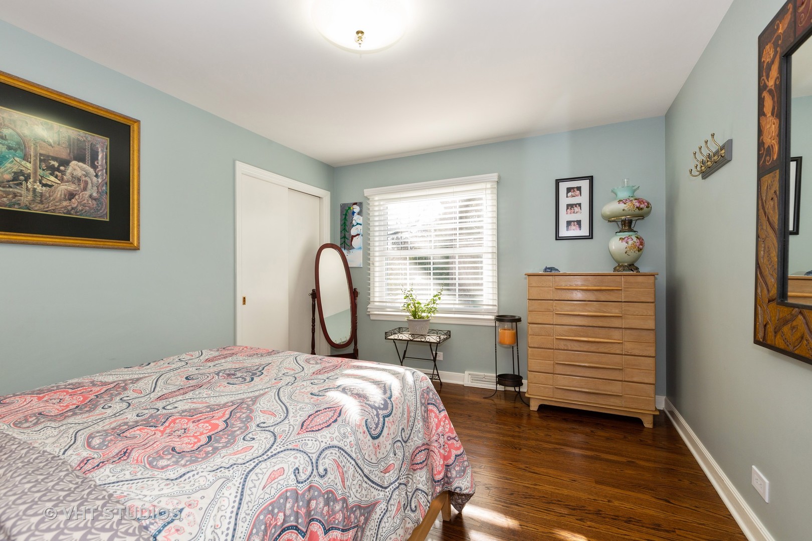 183 Stonegate Road Trout Valley, IL 60013 - Photo 12 of 19