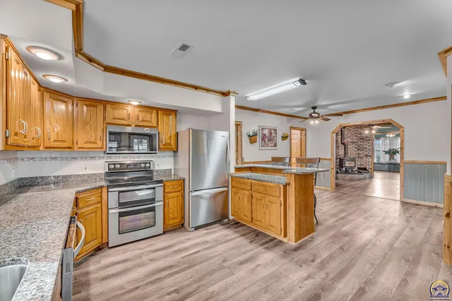 $239,900 | 620 108 Road, Delia, KS 66418