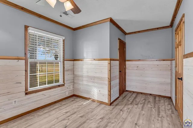 $239,900 | 620 108 Road, Delia, KS 66418